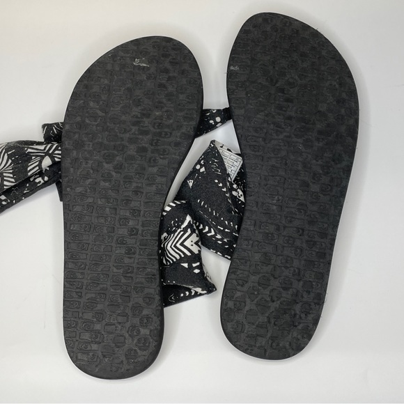 Sanuk Sandals Womens 8 Black White Yoga Sling Shoes Fabric Flip Flops Summer - Picture 8 of 11